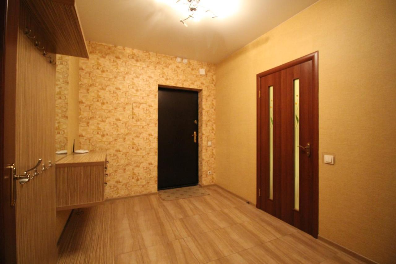 Panoramic View Lux Apartment On Metro Osokorky Kiev Exterior foto