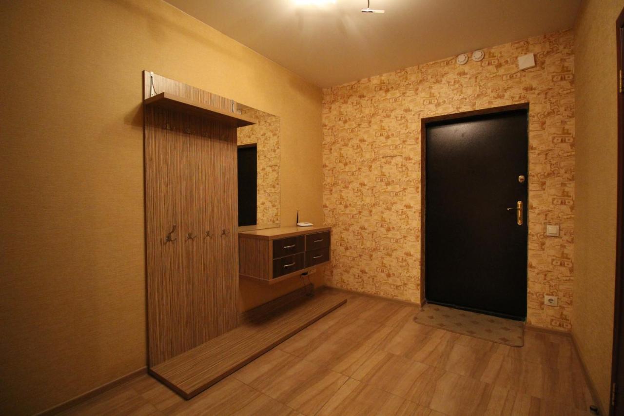 Panoramic View Lux Apartment On Metro Osokorky Kiev Exterior foto
